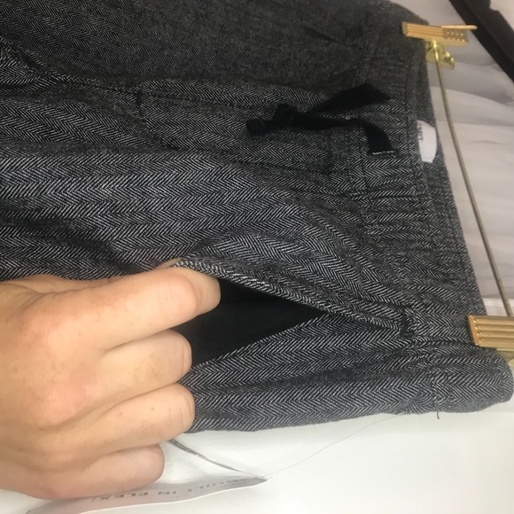 Brand New Old Navy Joggers w/ Herringbone pattern - Picture 5 of 6